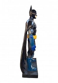 OHNO Home Decor - Fyberglass Sculpture Bat Hero - Multicolor